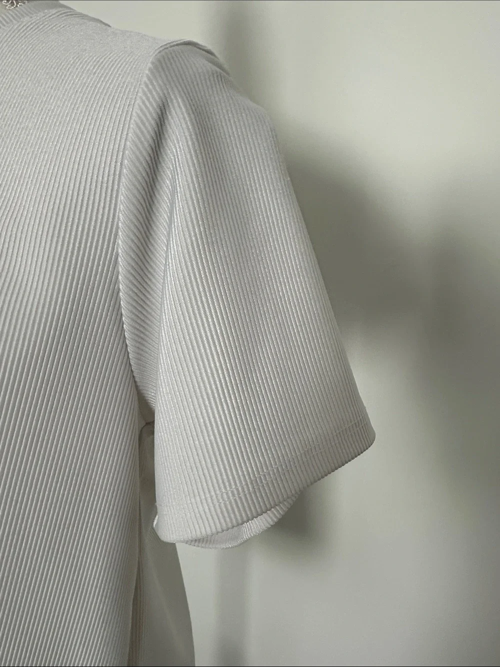 Albion lightweight white